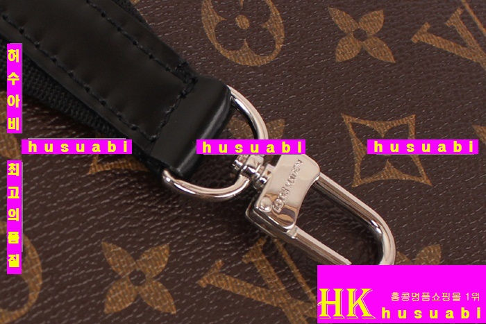 ���̺��� �������� �Ż� ���� ũ�ν��� M40868