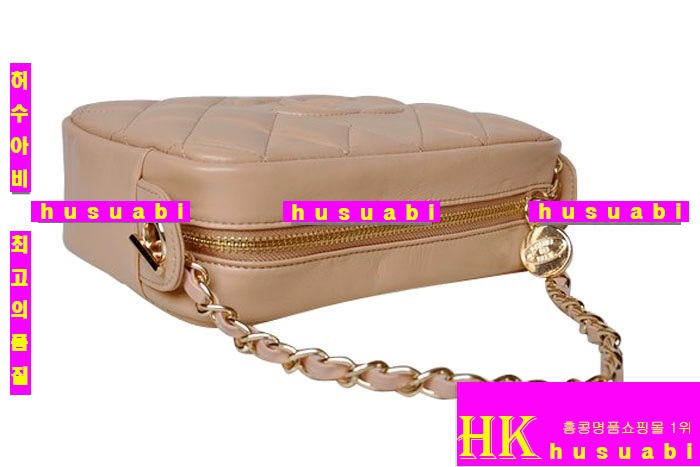 ���� ���� �̴� Ŭ��ġ�� ����Ų ���� CH67750-2