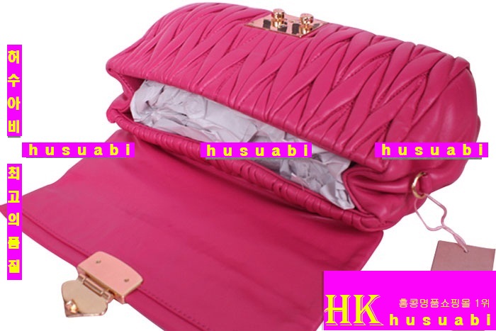 �̿�̿� ���׽�� ũ�ν��� MUG81237-1