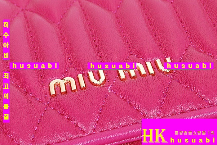 �̿�̿� ���׽�� ũ�ν��� MUG68823-2