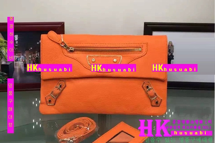 �߷��þư� Ŭ��ġ�� 084357-19