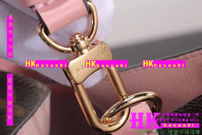 NEW ���̺��� �Ż� �뿡 ���׷� ������ ũ�ν��� LV170406-36