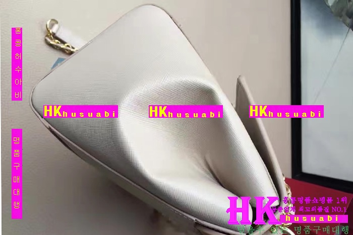 �ڹ̷��ޡ� NEW ��󰡸� ������ ����� PE170504-8