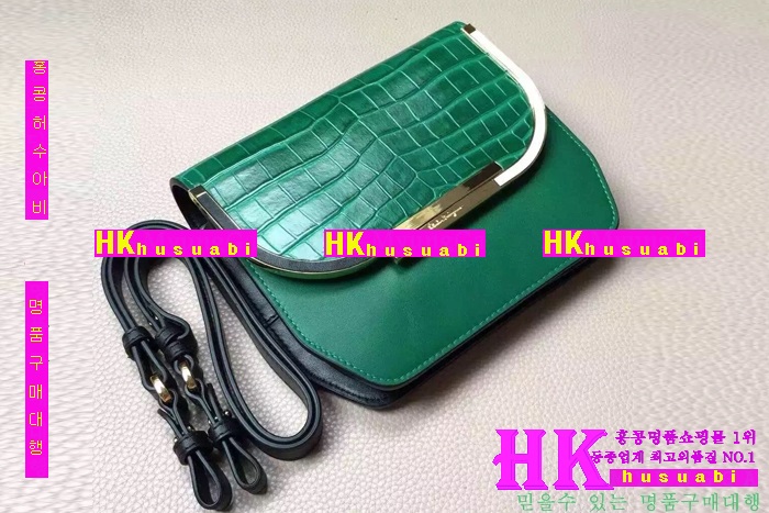 �ڹ̷��ޡ� NEW ��󰡸� ������ ũ�ν��� PE170504-7