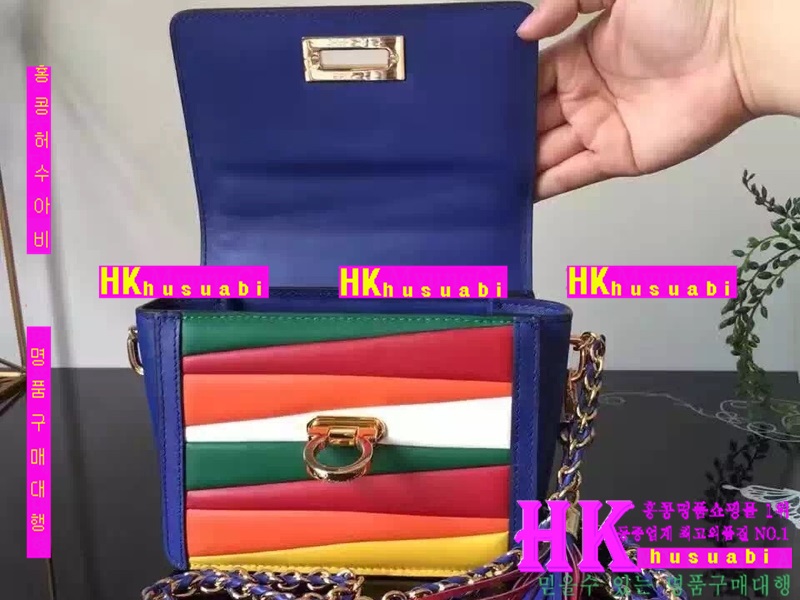  NEW  ��󰡸� �Ż� ũ�ν��� PE170511-21