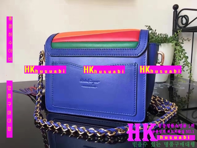  NEW  ��󰡸� �Ż� ũ�ν��� PE170511-21