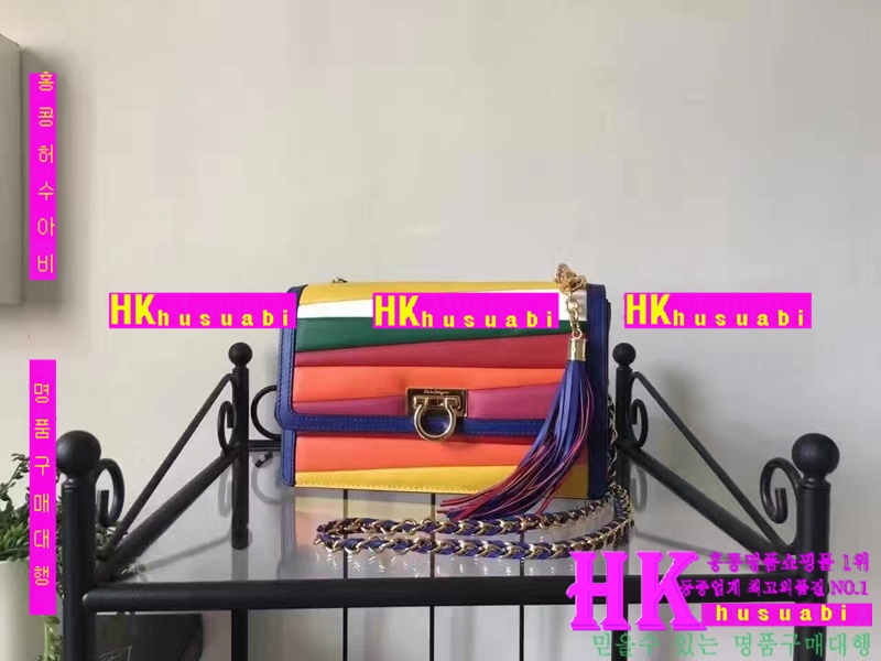  NEW  ��󰡸� �Ż� ũ�ν��� PE170511-22