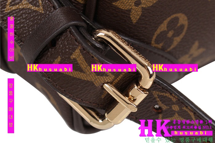 2016�Ż� ���̺��� ũ�ν��� M95707-2