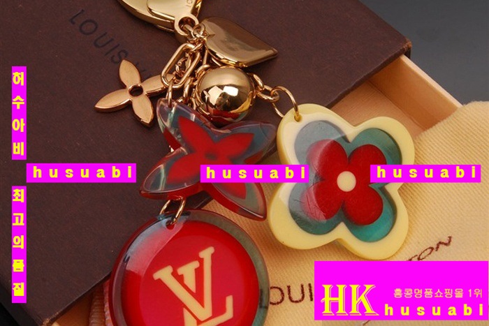 ���̺��� Űȫ�� ���� �Ǽ��縮 LV14764-8