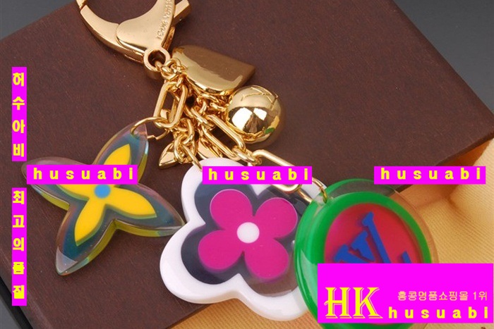 ���̺��� Űȫ�� ���� �Ǽ��縮 LV14764-7