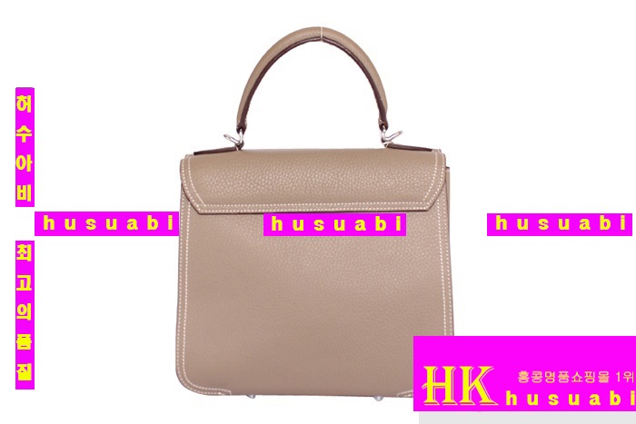 �����޽� �̸��� ũ�ν��� HE0148-5