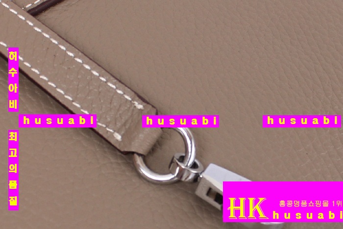 �����޽� �̸��� ũ�ν��� HE0148-5