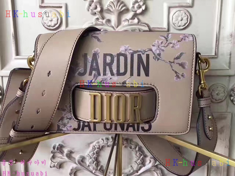 �ڹ̷��ޡ�NEW ��ýŻ� ũ�ν���30PJM825YR491-5