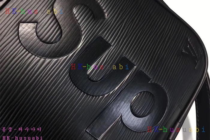 �ڹ̷��ޡ� 2017F/W ���̺���  ������ �ݶ󺸷��̼� ũ�ν��� M5342