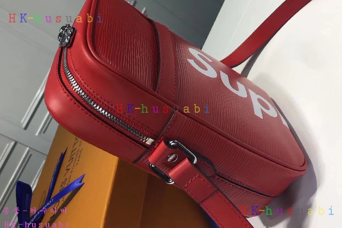 �ڹ̷��ޡ� 2017F/W ���̺���  ������ �ݶ󺸷��̼� ũ�ν��� M5342