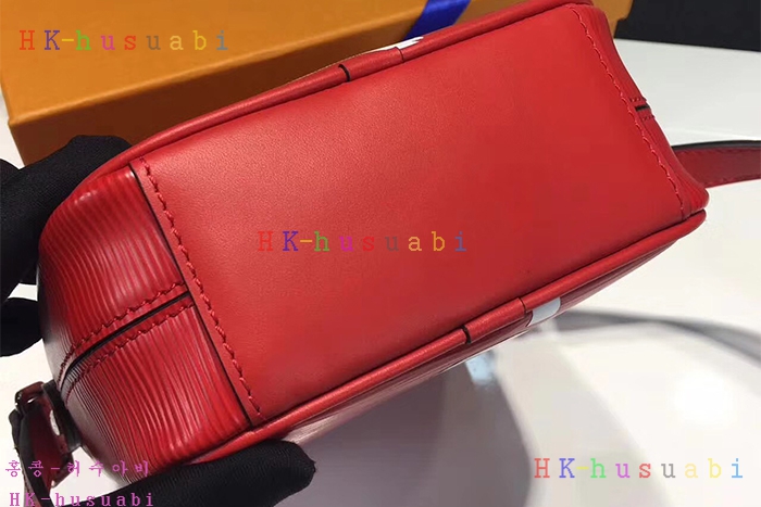 �ڹ̷��ޡ� 2017F/W ���̺���  ������ �ݶ󺸷��̼� ũ�ν��� M5342