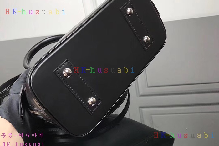 �ڹ̷��ޡ� ���̺��� ���� �˸� M40301