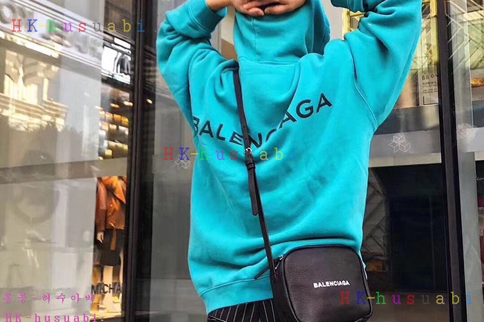 NEW  �߷��þư� �Ż��ĵ�Ƽ BL88951