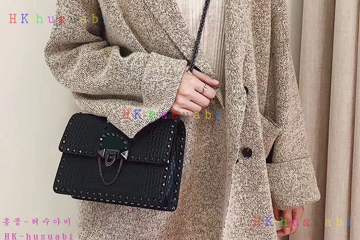 �ڹ̷��ޡ� �߷�Ƽ�� �Ż� ü�ι� V 2A037A