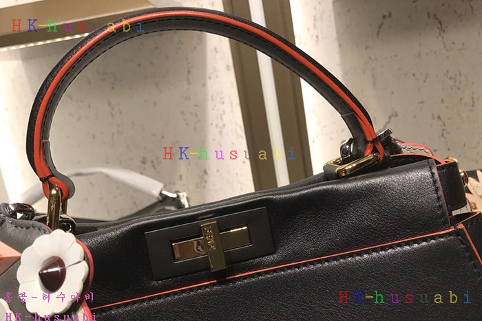 �ڹ̷��ޡ�  ��� ��ī�� �Ż�� F 8093 