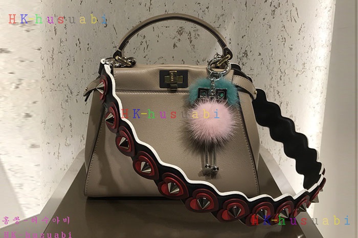 �ڹ̷��ޡ�  ��� ��ī�� �Ż�� F 8093-2