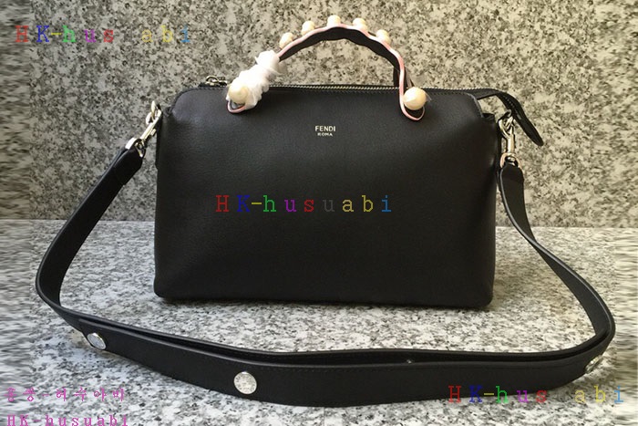 �ڹ̷��ޡ�  ��� ���̴����̹� F 8BL124