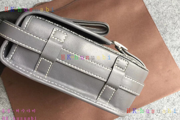 �ڹ̷��ޡ� ���ߵ� �Ż� �޽����� GY 355840-4