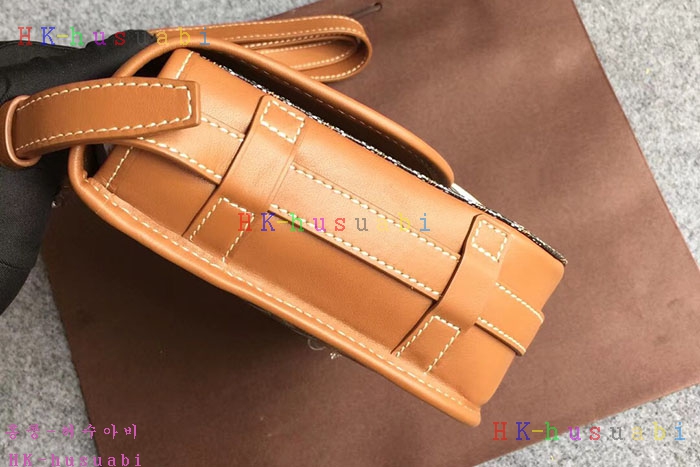 �ڹ̷��ޡ� ���ߵ� �Ż� �޽����� GY 355840-6