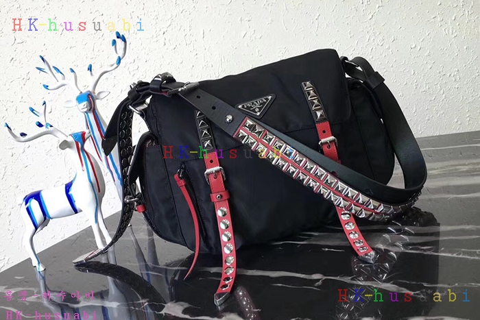 �ڹ̷��ޡ� ����� ���͵� ����� PR 1BD118-5