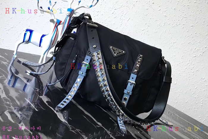 �ڹ̷��ޡ� ����� ���͵� ����� PR 1BD118-3