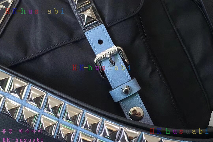 �ڹ̷��ޡ� ����� ���͵� ����� PR 1BD118-3