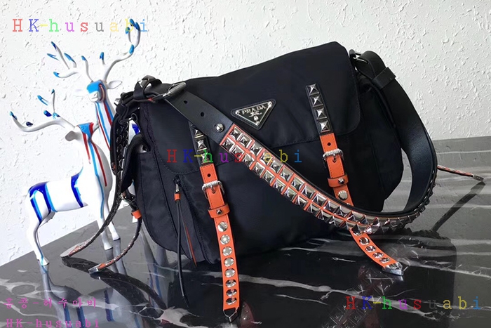 �ڹ̷��ޡ� ����� ���͵� ����� PR 1BD118-2