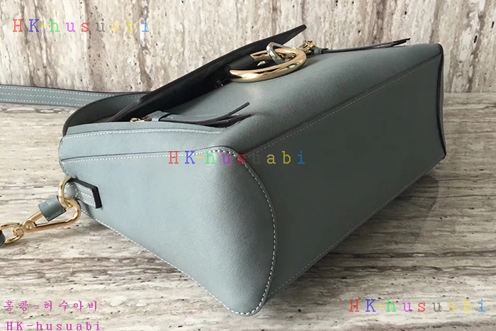 �ڹ̷��ޡڲ��ο� �Ż� ũ�ν��� C 03375-2