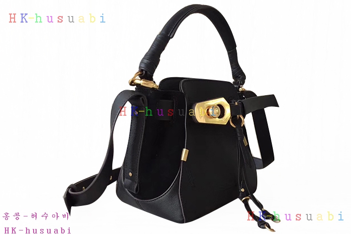 �ڹ̷��ޡڲ��ο� �Ż� ũ�ν��� C 03374