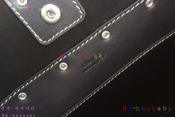 �ڹ̷��ޡ� ������ STUDS CABAS CL18090-4