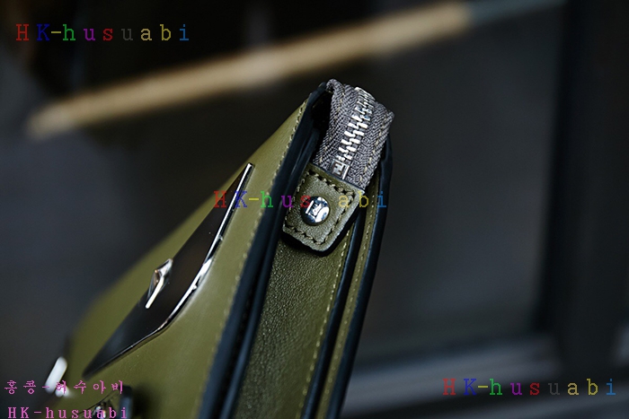 �ڹ̷��ޡ� ��� �Ż� Ŭ��ġ�� F0447