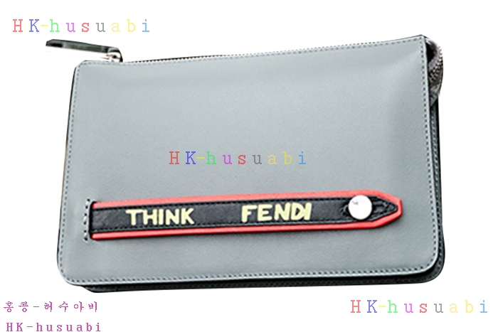 �ڹ̷��ޡ� ��� �Ż� Ŭ��ġ�� F0446