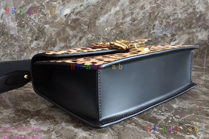 �ڹ̷��ޡ� ���� �Ǻ� ȣ�ǹ�   G 421882