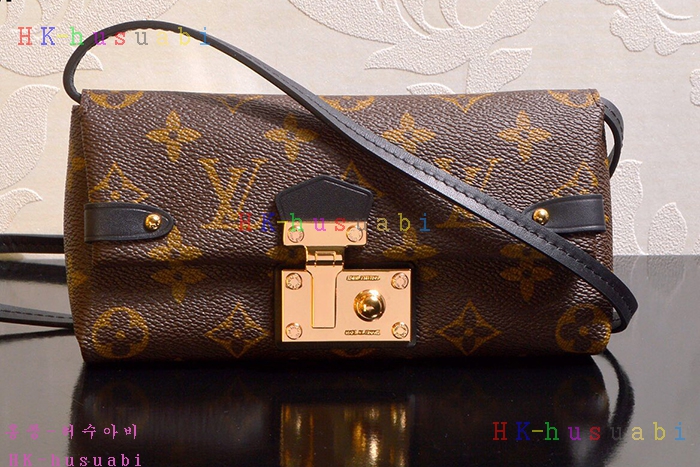 �ڹ̷��ޡڷ��̺���  Ʈ���̾ޱ� ü�� ���� M61502