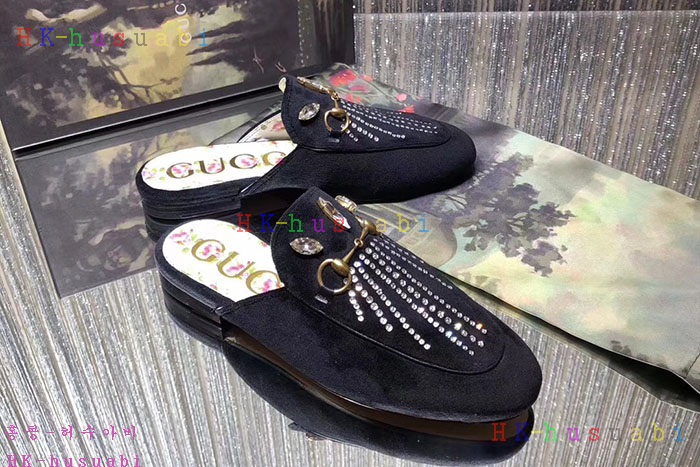 �ڹ̷��ޡڱ��� ������ ����Ŀ�� GU 77801