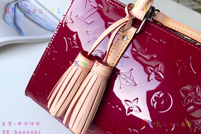 �ڹ̷��ޡڷ��̺��� �׿� Ʈ���̾ޱ� M96052-3