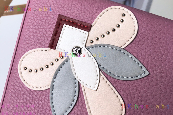 �ڹ̷��ޡڷ��̺��� �ö�� īǶ�� M48865