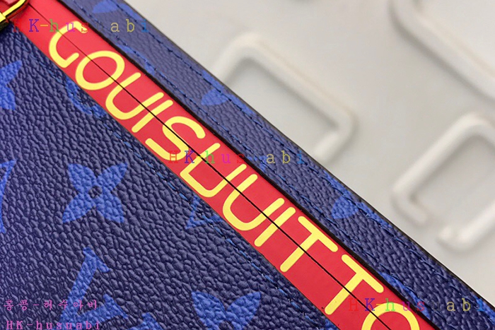 �ڹ̷��ޡڷ��̺��� ���� Ŭ��ġ M68003