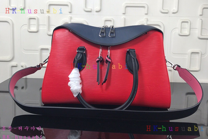 �ڹ̷��ޡ� ���̺��� ƥ������ M53443