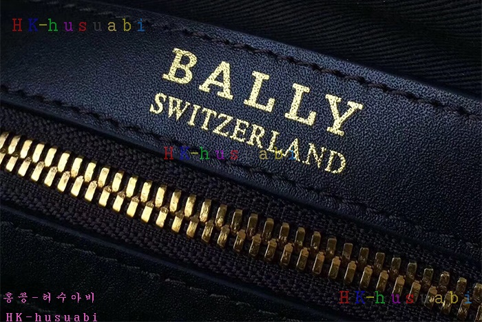 �ڹ̷��ޡ� �߸� �Ż� ���� BL366950