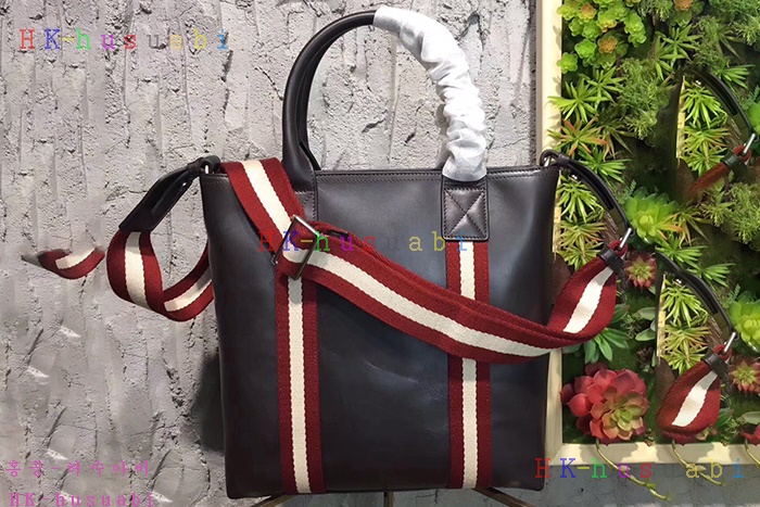 �ڹ̷��ޡ� �߸� �Ż� �������� BL780170B