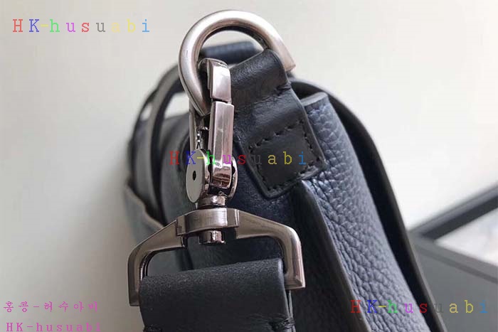 �ڹ̷��ޡ� �߸� �Ż� �������� BL750251