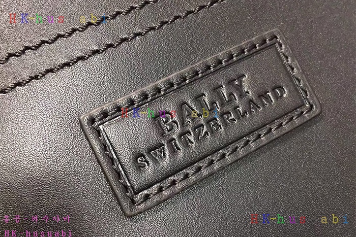 �ڹ̷��ޡ� �߸� �Ż� ���� BL366953-2