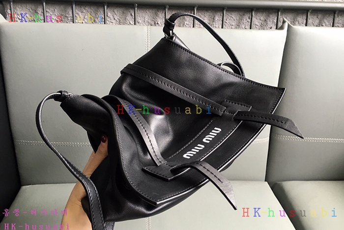 �ڹ̷��ޡ� �̿�̿� �ΰ� �÷� ����� MU 5BD073-2