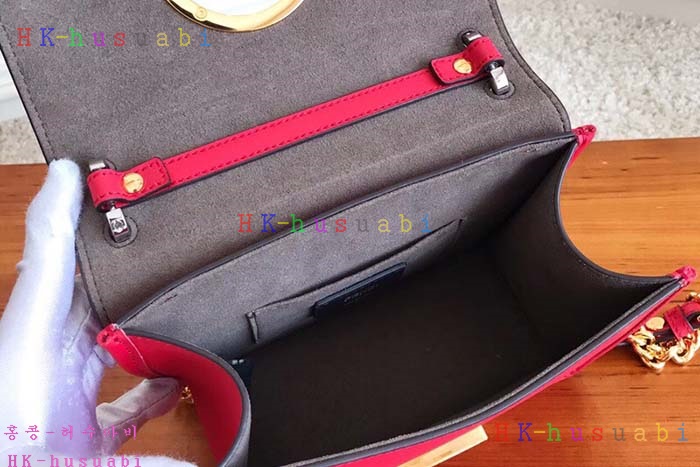 �ڹ̷��ޡ���� ĭ���� �����  FD6558120-4